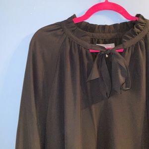 Black The Limited tie front blouse XL